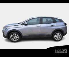 PEUGEOT 3008 BlueHDI 130 EAT8 S/S Business