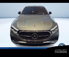 Mercedes-Benz Classe E E220 d AMG Line Advanc... - 3