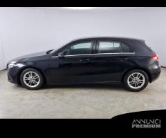 MERCEDES-BENZ A 180 d Automatic Business Extra 5 P - 2