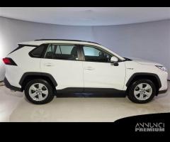 TOYOTA RAV 4 2.5 HV 178cv E-CVT Business 4WD