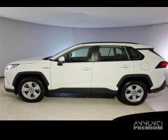 TOYOTA RAV 4 2.5 HV 178cv E-CVT Business 4WD