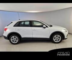 AUDI Q3 35 TDI S tronic Business