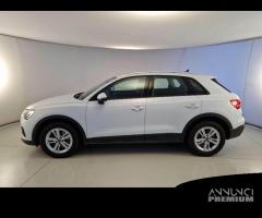 AUDI Q3 35 TDI S tronic Business