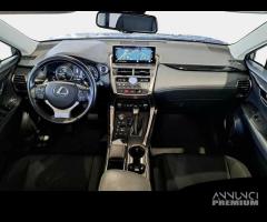 LEXUS NX 300h Hybrid Business 4WD