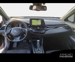 TOYOTA C-HR 1.8H 98CV E-CVT Business