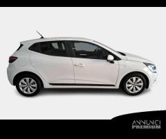 RENAULT CLIO 1.0 TCE 74KW BUSINESS 5 PORTE