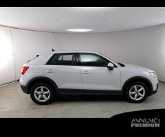 AUDI Q2 1.6 30 TDI BUSINESS S TRONIC - 1