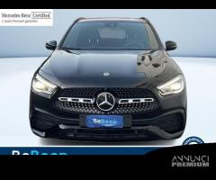 Mercedes-Benz GLA 180 D PREMIUM AUTO - 3