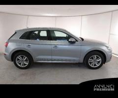 AUDI Q5 2.0 TDI 140kW Business Sport quattro S tro