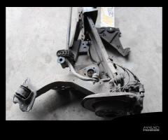 6851560 PONTE ASSALE POSTERIORE BMW SERIE 1 F40