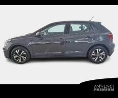 VOLKSWAGEN POLO 1.0 TSI Business Comfortline BMT 5