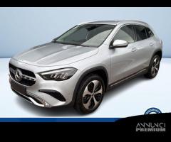 Mercedes-Benz GLA 200 Automatic Advanced Prog... - 1