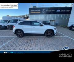 Mercedes-Benz GLA 180 D PREMIUM AUTO - 9