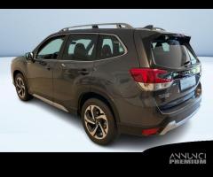 Subaru Forester 2.0I-E-BOXER CVT LIN. PREMIUM...