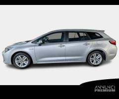 TOYOTA COROLLA TS Hybrid Business WAGON