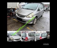 Honda Jazz anno 2006 per ricambi Fi