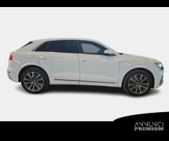 AUDI Q8 50 TDI MHEV 210kW quattro tiptronic Sport - 1