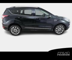 FORD KUGA 2.0 TDCi 180CV Powershift S/S AWD Vignal