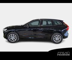 VOLVO XC60 B4 D AWD Geartronic Business