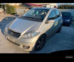 Ricambi usati per Mercedes Classe A 180 CDI 2005