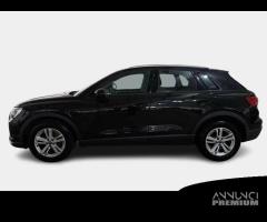 AUDI Q3 35 TDI S tronic Business