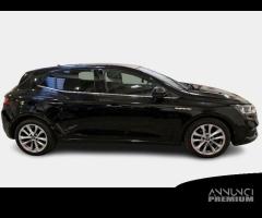 RENAULT MEGANE 1.5 DCI 85KW BLUE DUEL2 EDC 5 PORTE