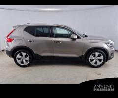 VOLVO XC40 D3 AWD Geartronic Momentum