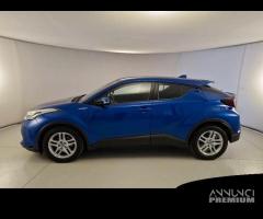 TOYOTA C-HR 1.8H 98CV E-CVT Business