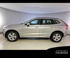 VOLVO XC60 B4 automatico Core - 1