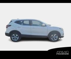 NISSAN QASHQAI 1.5 dCi 115 Business DCT - 4