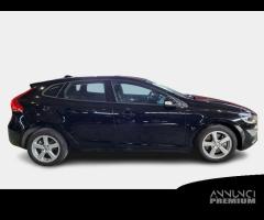 VOLVO V40 D2 Geartronic Business 5 PORTE