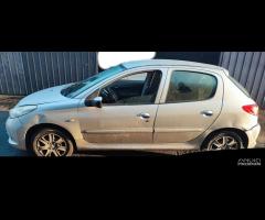 Peugeot 206 Plus 1.1 cod. mot. HFX