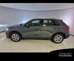 AUDI Q3 35 TDI S tronic Business