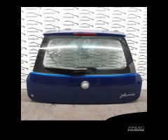 COFANO POSTERIORE FIAT GRANDE PUNTO