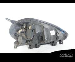 89102044 FANALE ANTERIORE SX FIAT PUNTO (199) STRE