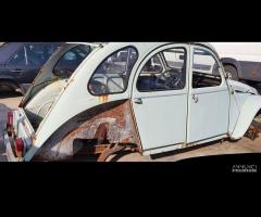 Citroen 2 cavalli 2CV epoca per ricambi (2a)