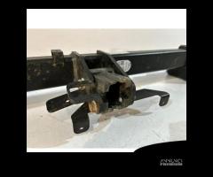 BMW 2 F45/F46 Il gancio estraibile verticale-16605