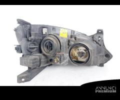 13115004 FANALE ANTERIORE SX OPEL CORSA (C) (2000>