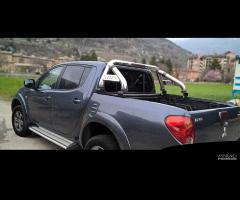 Mitsubishi L200 2005>2015 Roll Bar Nero con stop