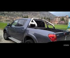 Mitsubishi L200 2005>2015 Roll Bar Inox con stop