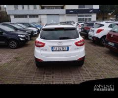 Hyundai ix35 Diesel 1.7 crdi Xpossible 2wd FL - 6