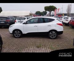 Hyundai ix35 Diesel 1.7 crdi Xpossible 2wd FL - 8