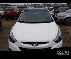 Hyundai ix35 Diesel 1.7 crdi Xpossible 2wd FL - 16