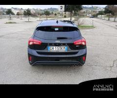 Ford Focus V 2022 1.0t ecoboost h ST-Line 125cv - 6