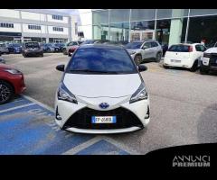 Toyota Yaris III 2017 5p Benzina 5p 1.5h Tren... - 2