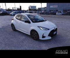 Toyota Yaris IV 2020 1.5h Lounge