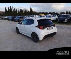 Toyota Yaris IV 2020 1.5h Lounge - 7