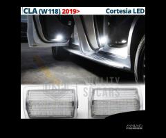 Luci LED Sottoporta Per MERCEDES Classe CLA W118