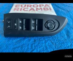 Pulsantiera sx Anteriore Fiat 500X