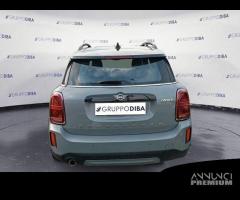 MINI Mini Countryman F60 2017 Benzi Mini Coun...